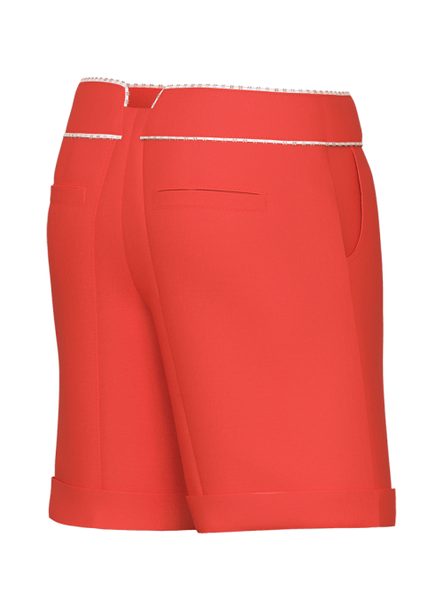 Stylish golf shorts in red